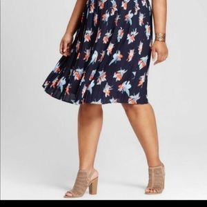 Pleated Floral Midi Skirt